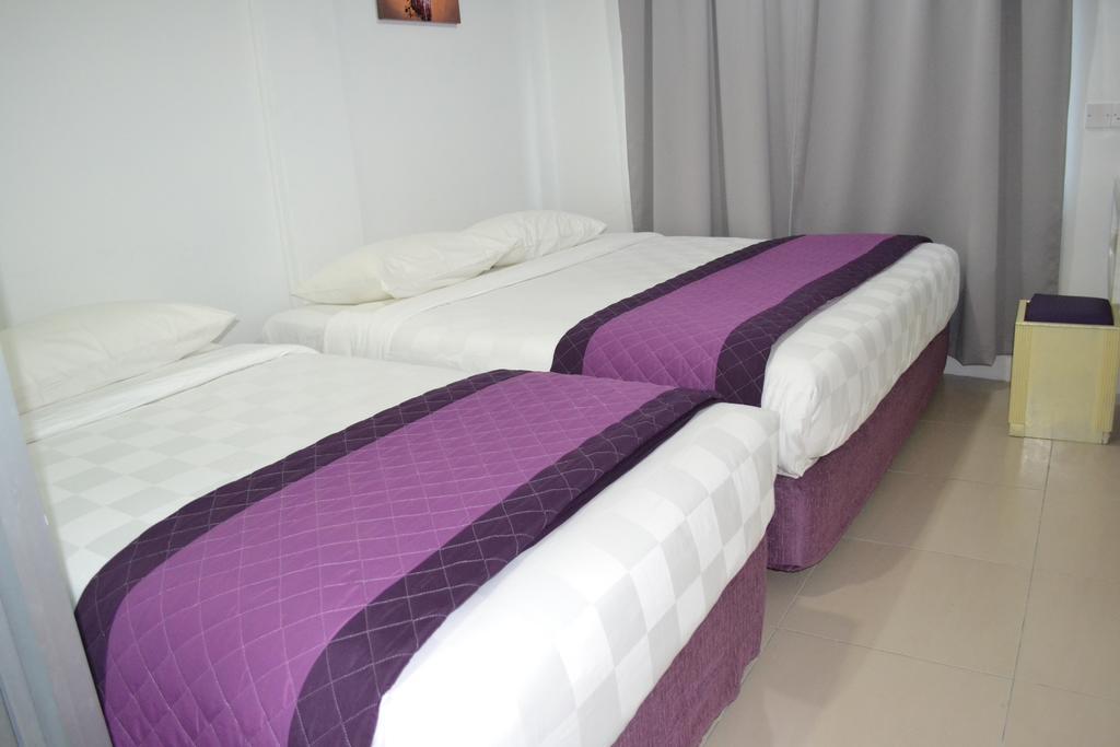 טלוק אינטן Lavender Hotel חדר תמונה