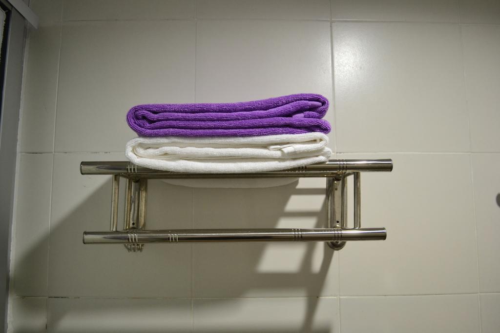 טלוק אינטן Lavender Hotel מראה חיצוני תמונה