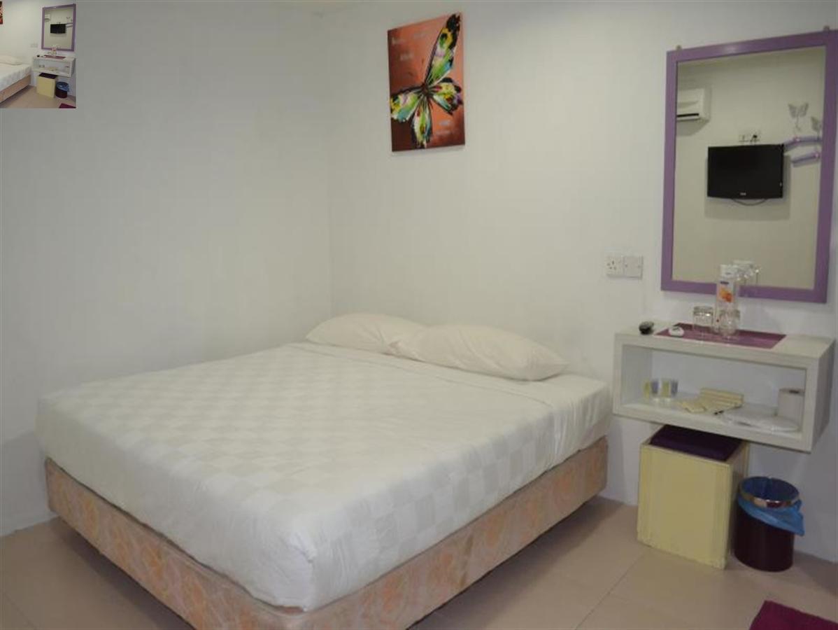 טלוק אינטן Lavender Hotel מראה חיצוני תמונה